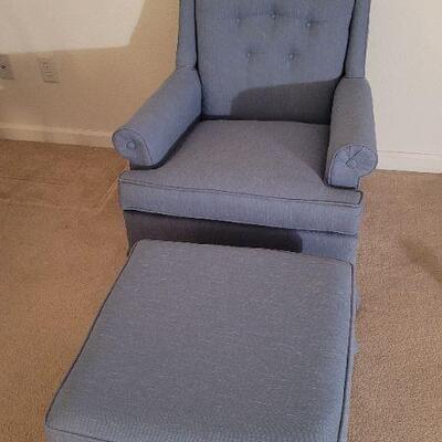 Lot 44: Ethan Allen Chair and Ottoman