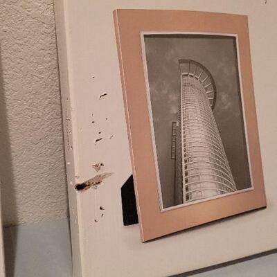 Lot 45: (2) New 8x10 Photo Frames 