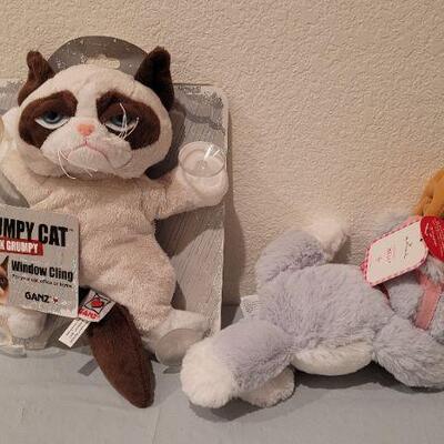 Lot 48: (2) New Stuffed Animal Collectibles 