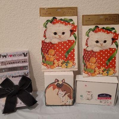 Lot 63: Assorted NEW Cat Theme Paper Collectibles 