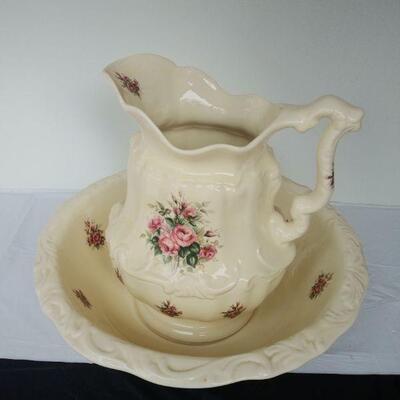 Athena Wash Basin and Pitcher