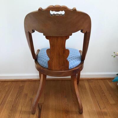 Lot 44 - Pair of Chairs