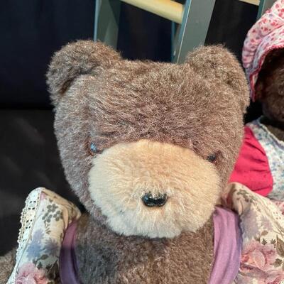 Lot 45 - Possible Steiff w/2 Gwen Bears