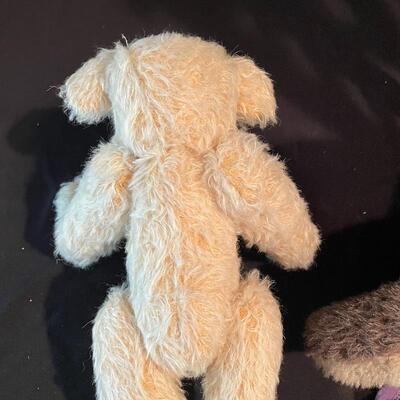 Lot 45 - Possible Steiff w/2 Gwen Bears