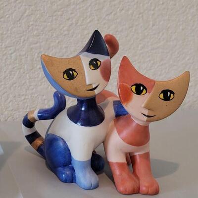 Lot 112: GOEBEL Cats and Kitschy Kat
