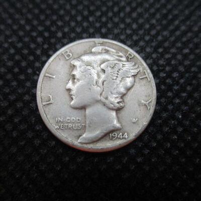 Lot 42 - 1944 Mercury Dime