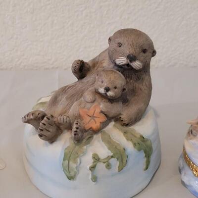Lot 120: Geo. Z. Lefton Trinket Box, San Francisco Music Co. "PEARLY SHELLS" and Stone Seal