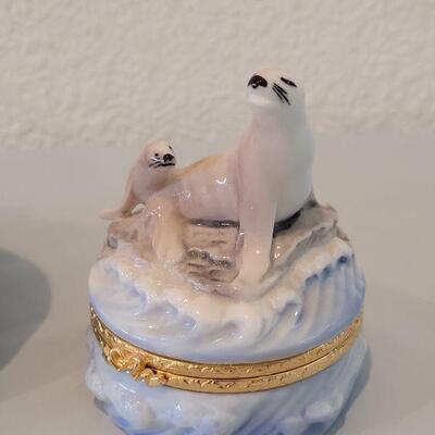 Lot 120: Geo. Z. Lefton Trinket Box, San Francisco Music Co. "PEARLY SHELLS" and Stone Seal