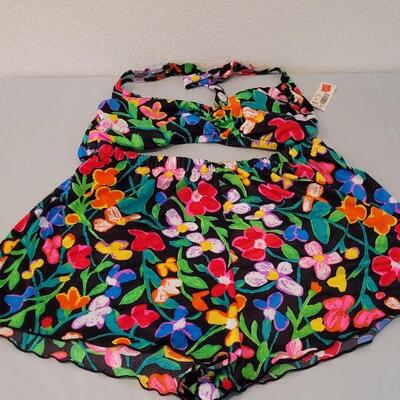 Lot 130: New Halter Bikini Top and Shorts Bathing Suit