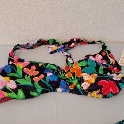 Lot 130: New Halter Bikini Top and Shorts Bathing Suit