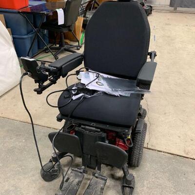 Quantum Edge 2.0 Pwr Wheelchair ~ Power Tilt, Recline, Legs, 12