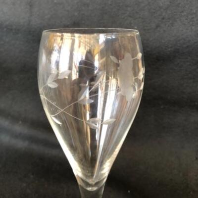 Lot 47P. Stemware: 12 unbranded vintage, etched wine glasses - $30