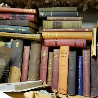 Vintage Medical and other books Large Lot
