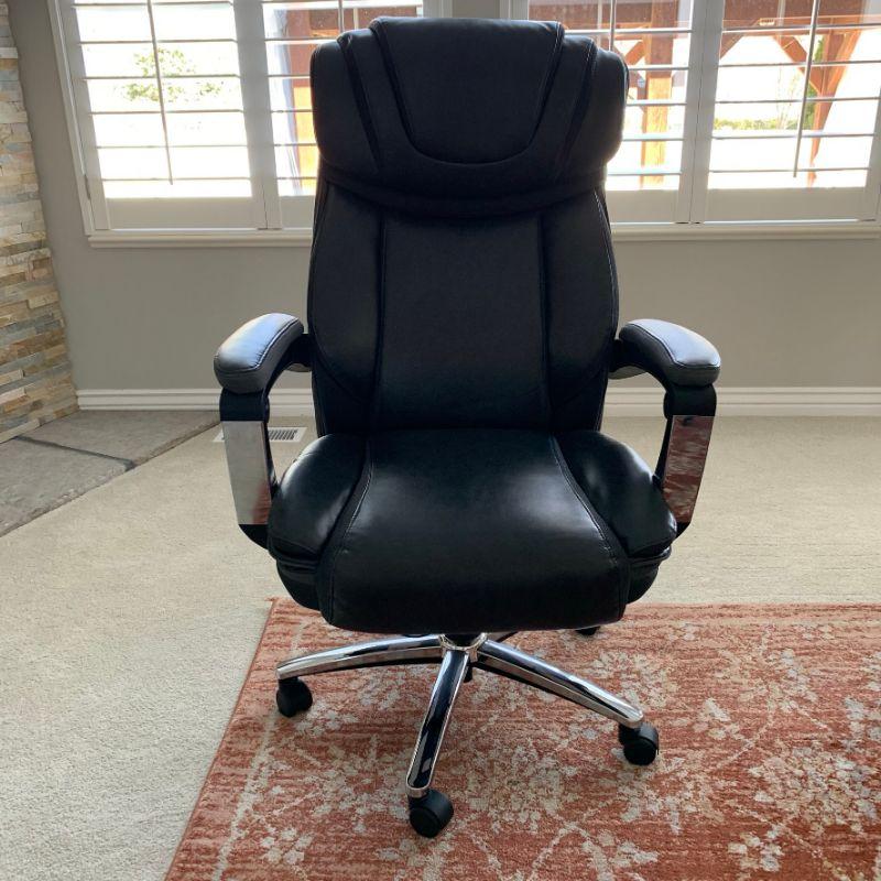 LIKE NEW Office Rolling Chair