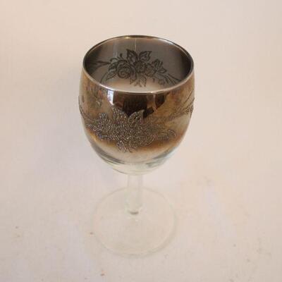 Lot #94: Vintage Ombre Mercury Fade Wine Glasses Set of Six