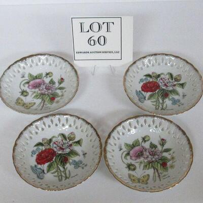 Pretty Set of 4 Small Butterfly Bowls Signed Edmunds