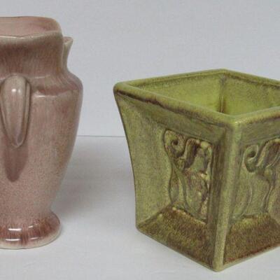 2 Vintage Gonder Pottery Pieces, 1 Vase, 1 Planter