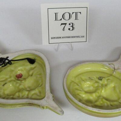 2 Vintage Matching Lefton Kitchen Wall Plaques