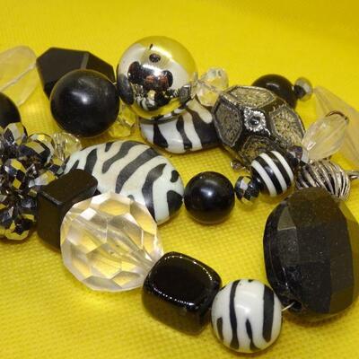 Chunky Black & White, Zebra Striped Tribal Necklace 