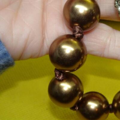 Ribbons, Pearls & Rhinestones Necklace, Beige 