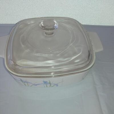 9 Pieces of Vintage Corning Ware 