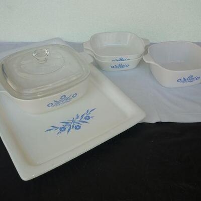 9 Pieces of Vintage Corning Ware 