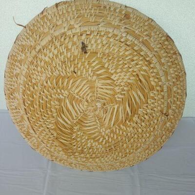 Southwest weaved basket