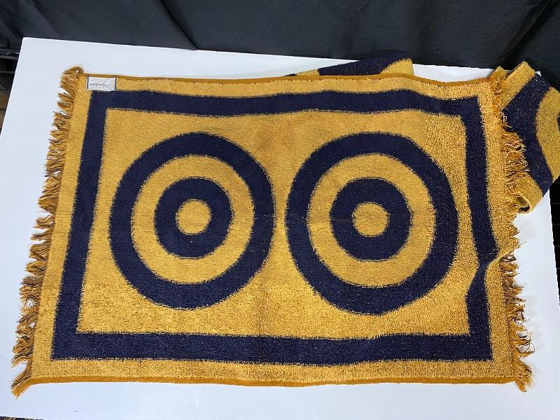 Yves saint outlet laurent towels