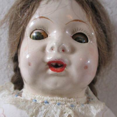 Unknow Antique Composition and Cloth Body doll 14