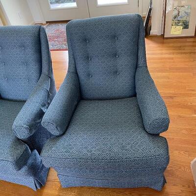 Lot 69 - Matching Armchairs