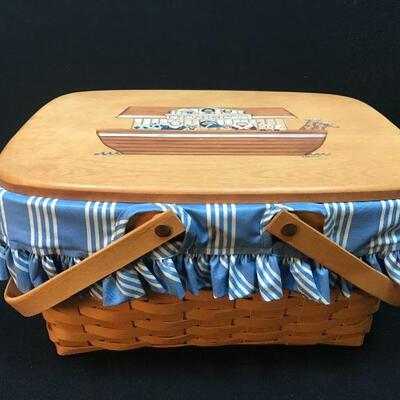 Lot 25L:  Longaberger Market  Basket