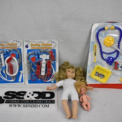 Kid's Pretend Play, 3 Doctor Sets and Two Dolls
