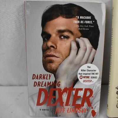 2 Pop Culture Novels, Darkly Dreaming Dexter & Shakespeare's Star Wars
