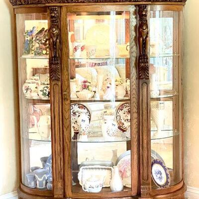 Lot 4  Reproduction Antique Bow Front Lighted Curio/China Cabinet Lion Heads Paw Feet