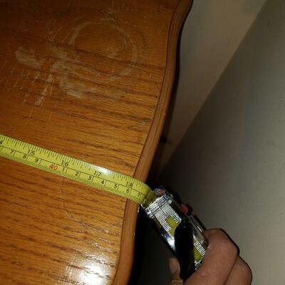 Standing jewelry desk