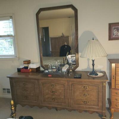 Vintage Dresser and mirror 