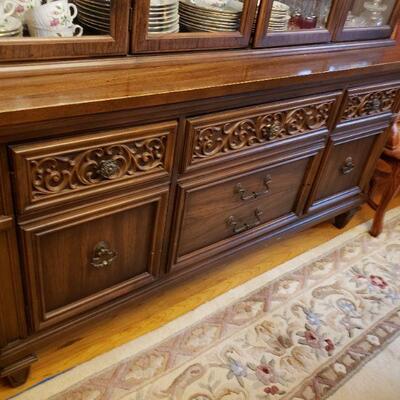China cabinet 