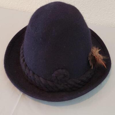 Lot 178: Vintage Austrian Dolomitenhut Hat