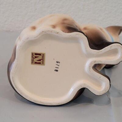 Lot 204: Siamese Napco Planter and Glass Dish 