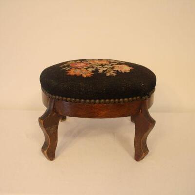 Lot #110: Vintage/Antique Embroidered Needlepoint Foot Stool 