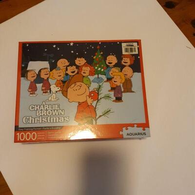 2018 Charlie Brown Christmas Puzzle