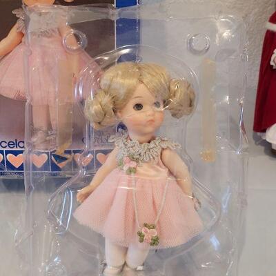Lot 222: Vogue "Ginny" and Months to Remember Doll "December"