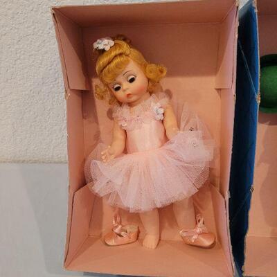 Lot 226: (2) Madame Alexander Dolls- Ballerina and Tommy Tittlemouse