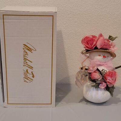 Lot 232: New in Box Spring/Summer Snowman