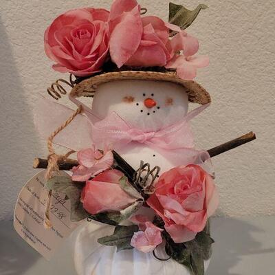 Lot 232: New in Box Spring/Summer Snowman