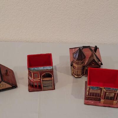 Lot 233: (2) Trinket Box Houses