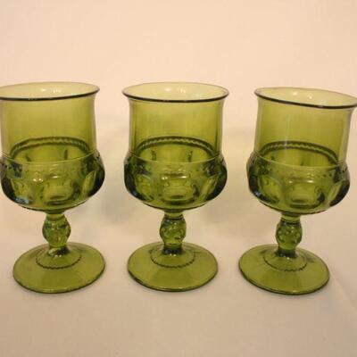 Lot #119: Tiffin Franciscan King's Crown Green Flashed Thumbprint Goblets 