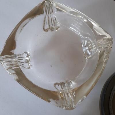 Lot of older ash trays