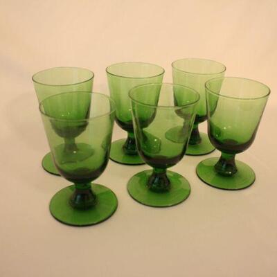Lot #123: Vintage Green Wine Glasses 