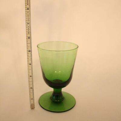 Lot #123: Vintage Green Wine Glasses 